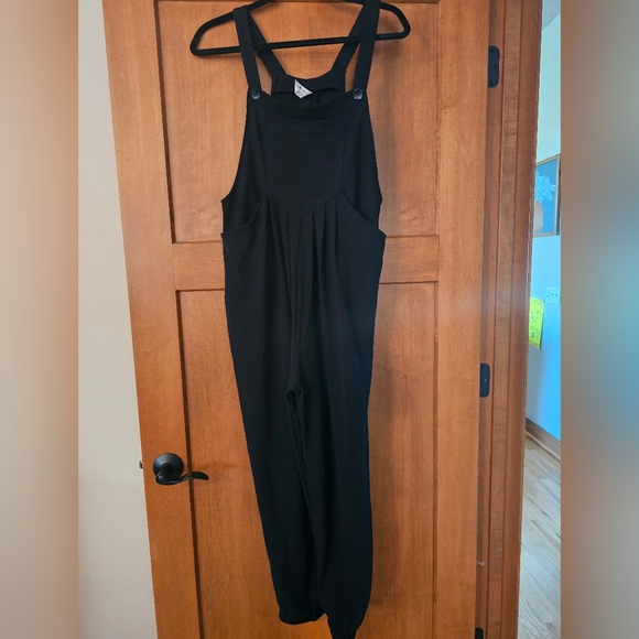 HALARA Pants - HALARA Black Jumpsuit Overalls Romper